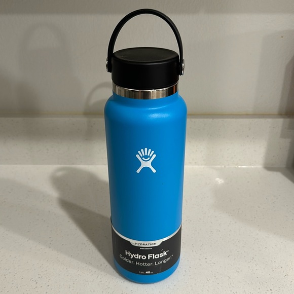 Hydro Flask 40oz Wide Mouth w/Flex Cap - Picture 1 of 7